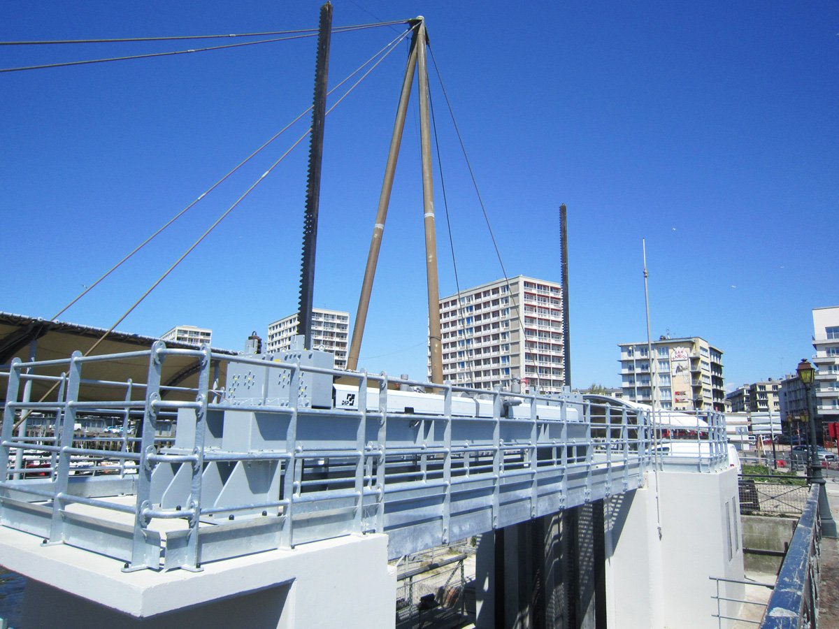 cric-acc-motor-barrage-marguet-1
