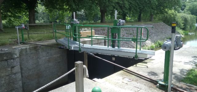 Ecluse de Ménil (53) – Vantail et vantelle